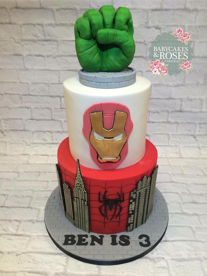 Marvel Superheros Cake
