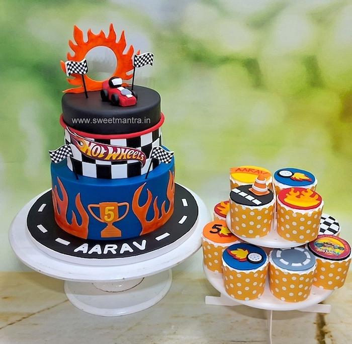 Hot Wheels dessert table