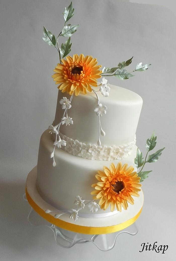 Wedding cake with gerberas
