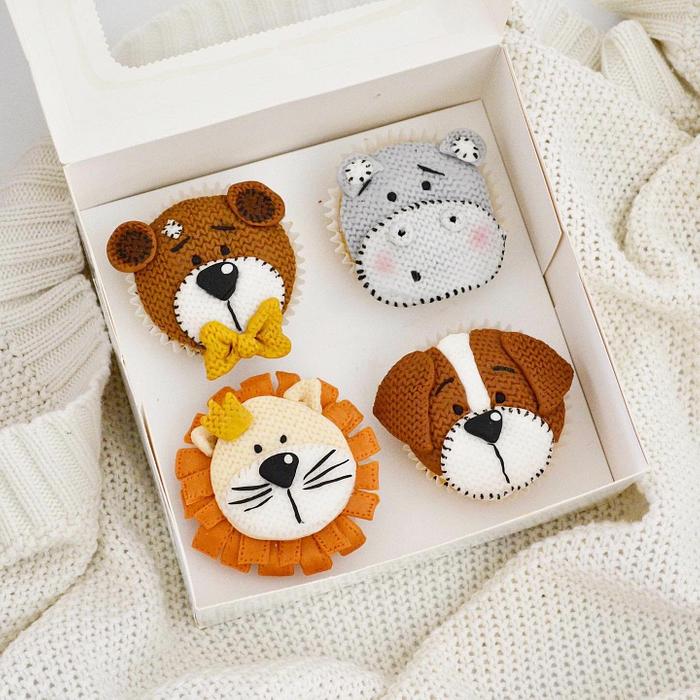 Crochet Animal Toys Cupcake Box
