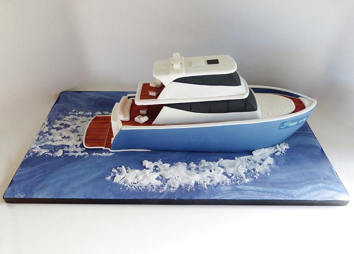 Yacht cruiser boat cake