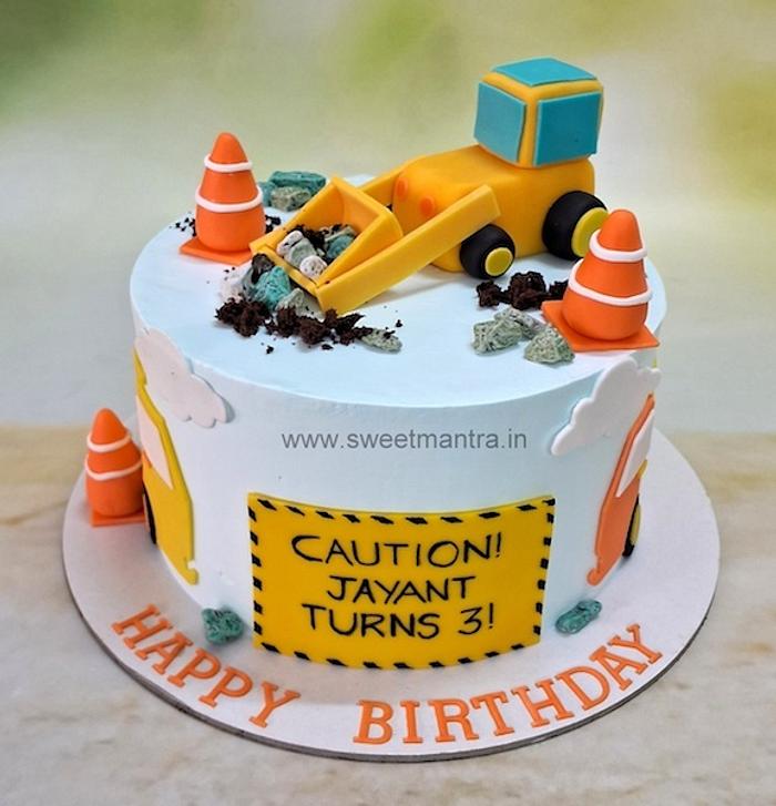 Construction theme cake