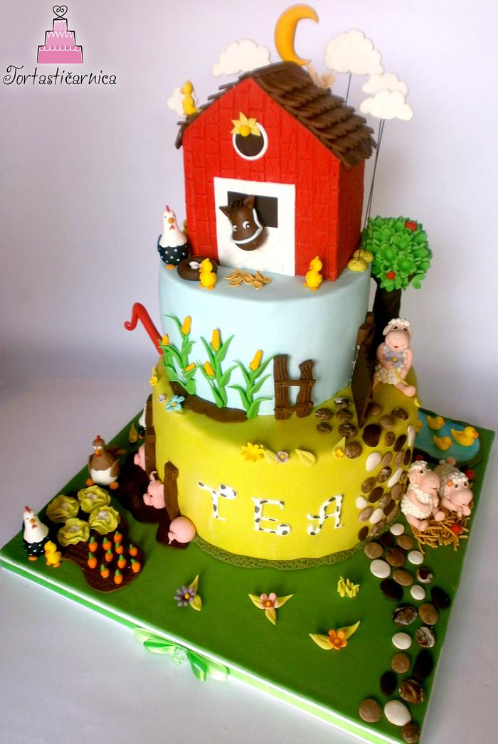Farm animal cake