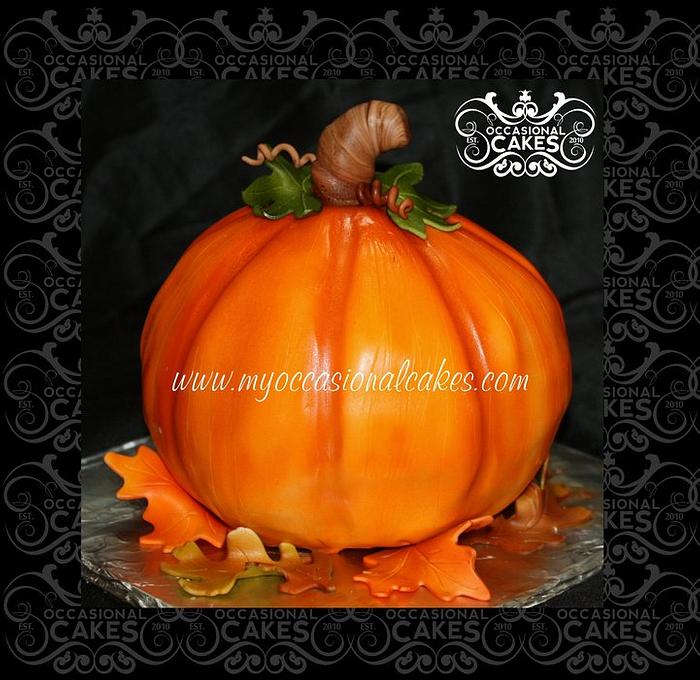 3-D pumpkin cake