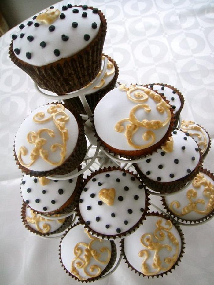 Chic Wedding Cupcakes