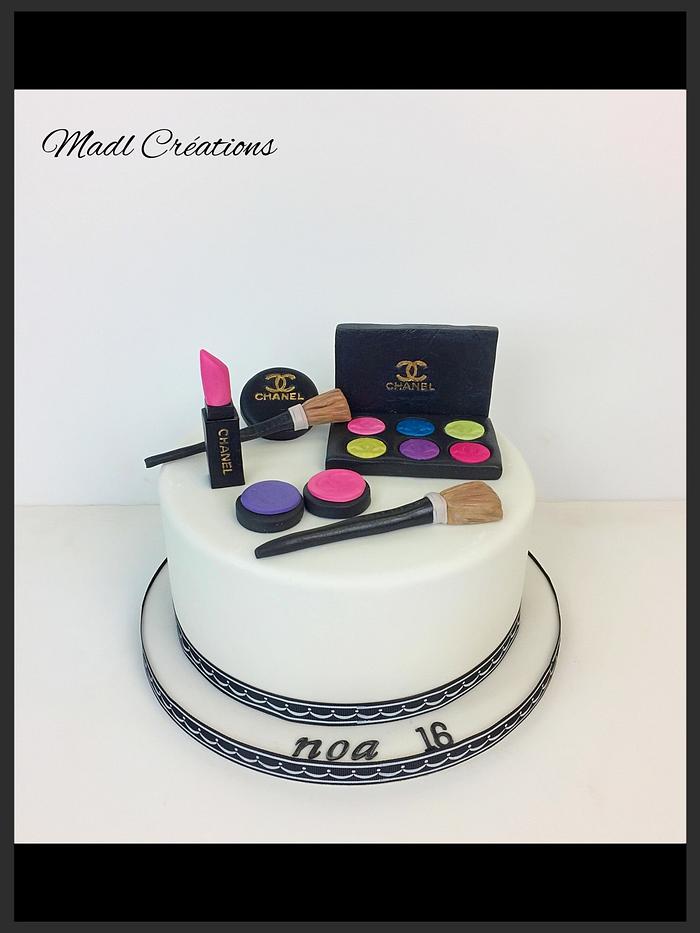Cake makeup
