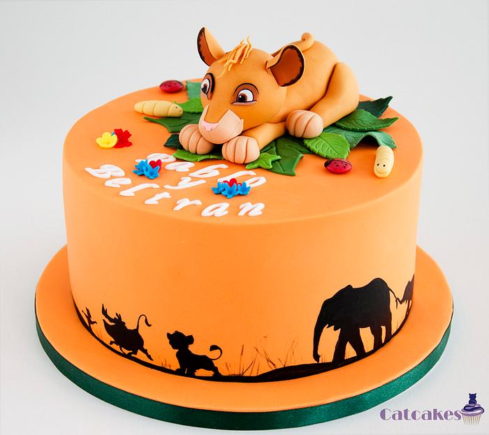 Lion king theme cake buttercream cake (simba baby lion), Food & Drinks,  Homemade Bakes on Carousell