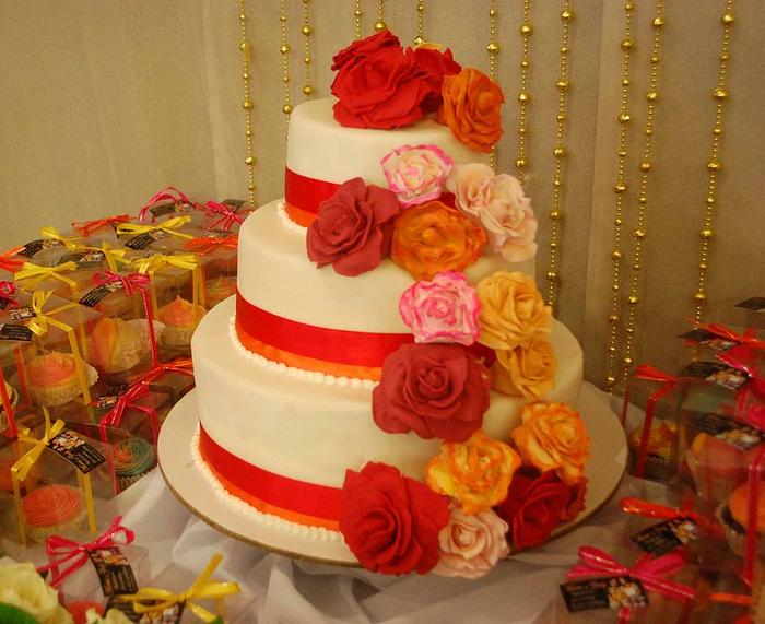 Roses Wedding Cake