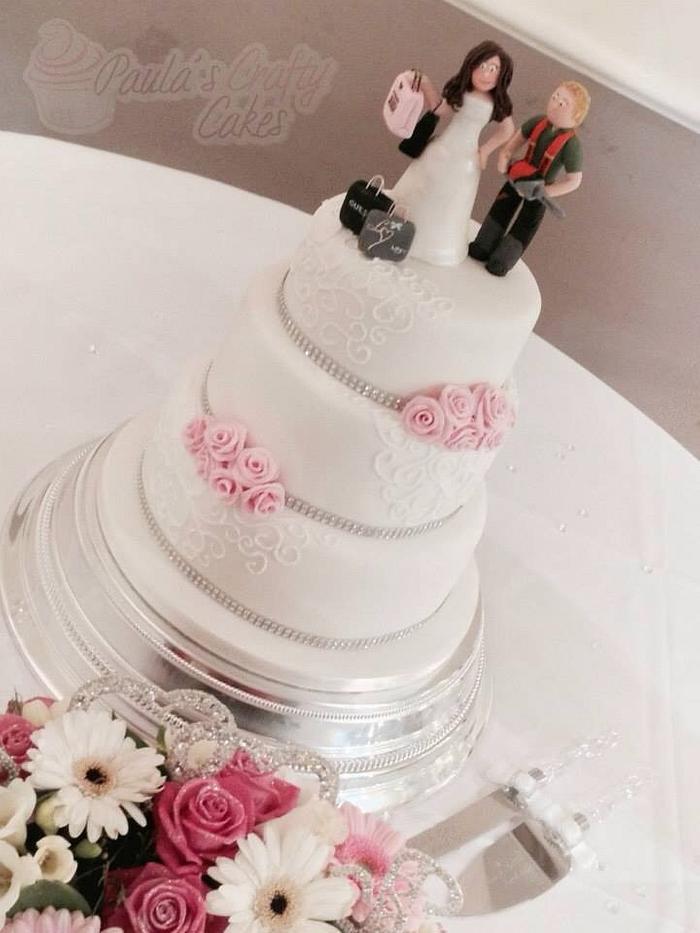 Piped scroll rose wedding cake