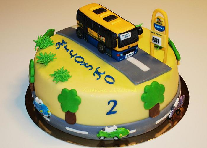 Bus on cake