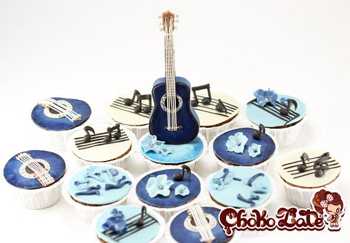 Classic Guitar Cupcakes