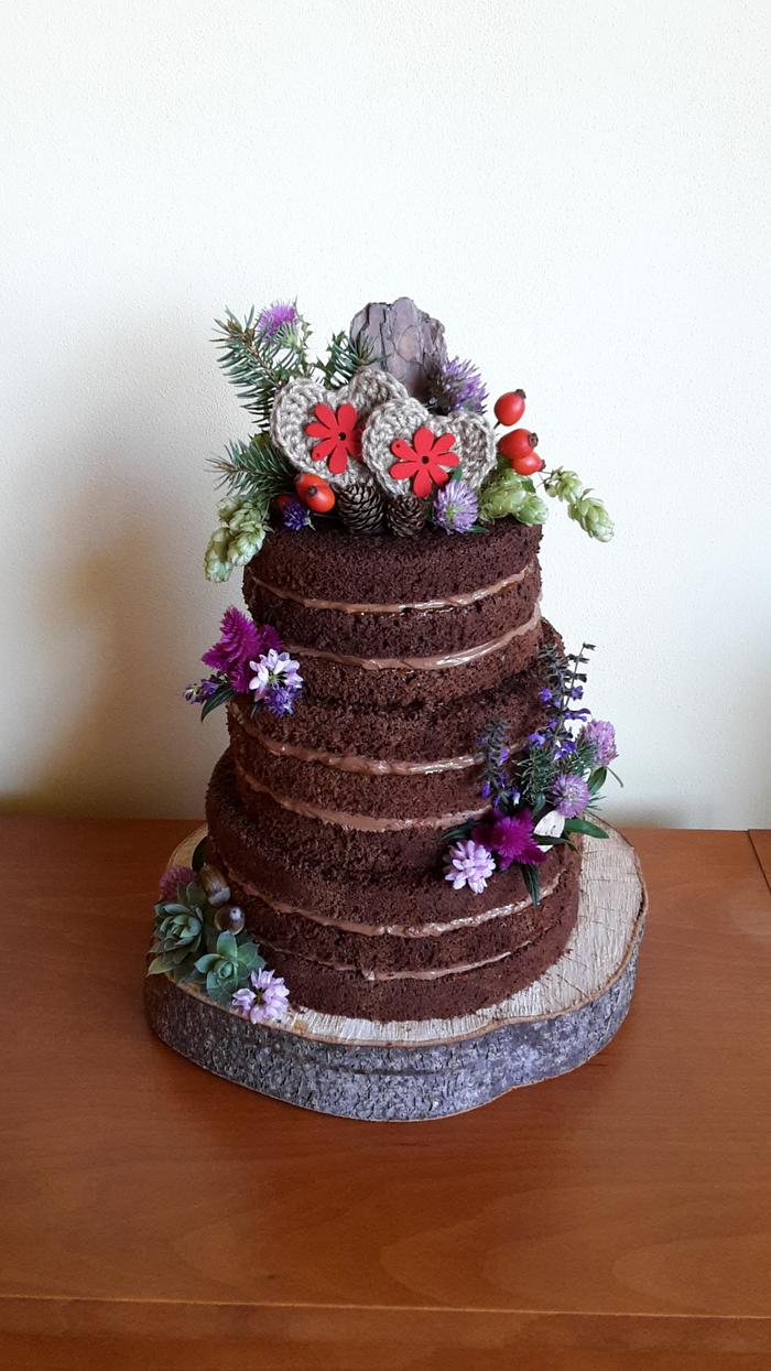 Naked natural wedding cake