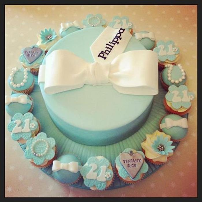 Tiffany Cake and Mini cupcakes