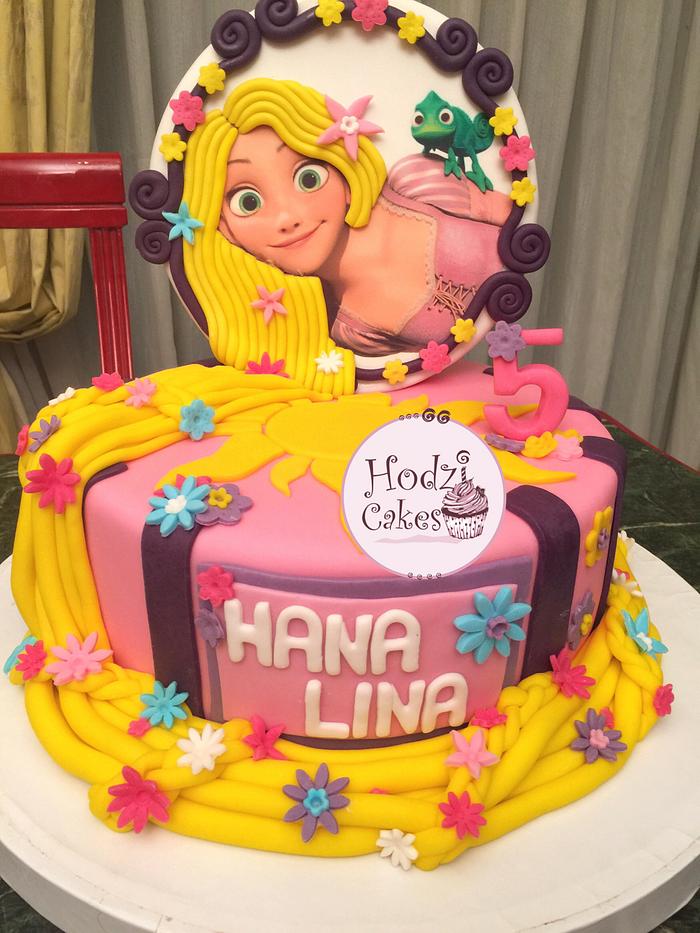 Rapunzel Cake 😍👸👑🌺🌸🌺