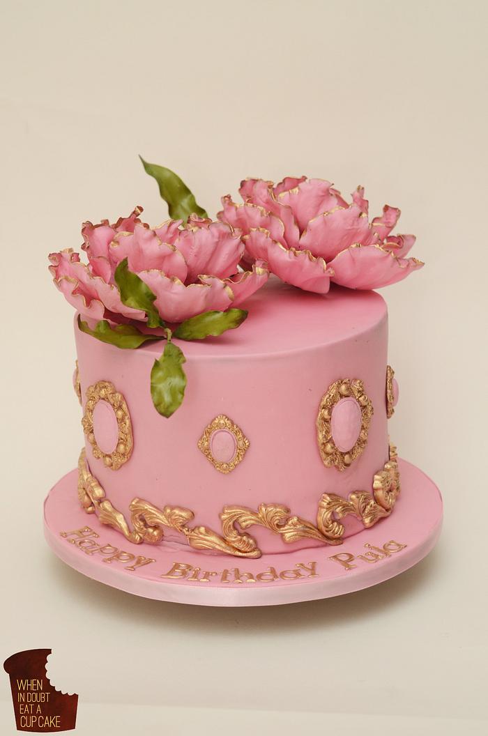 Pink & Gold Peony cake 