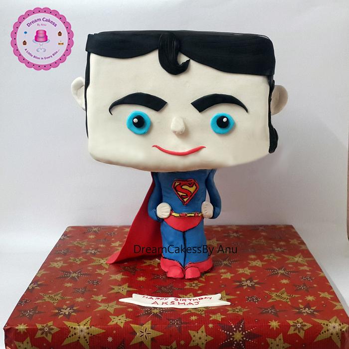 Chibi superman cake