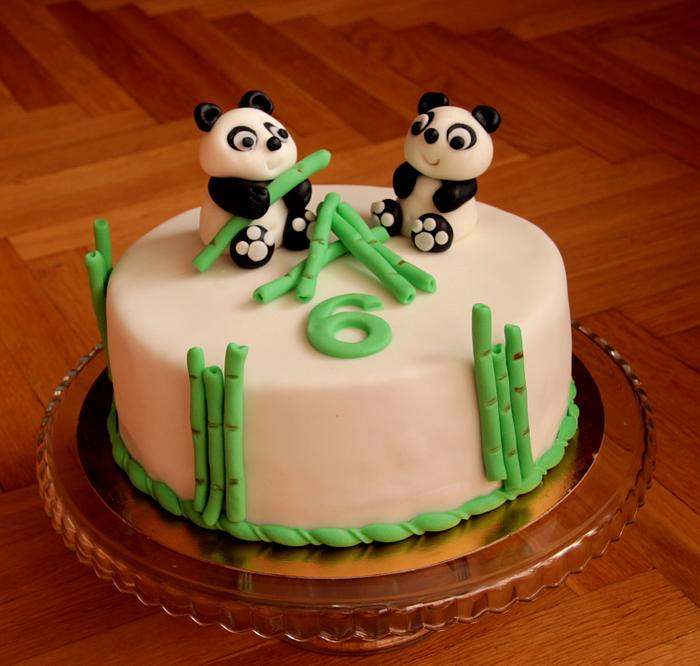 gluten-free panda cake