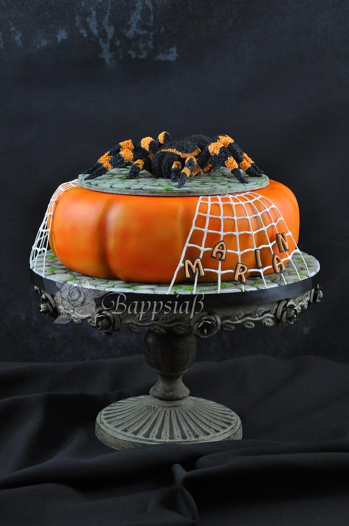 Spider Cake for birthday