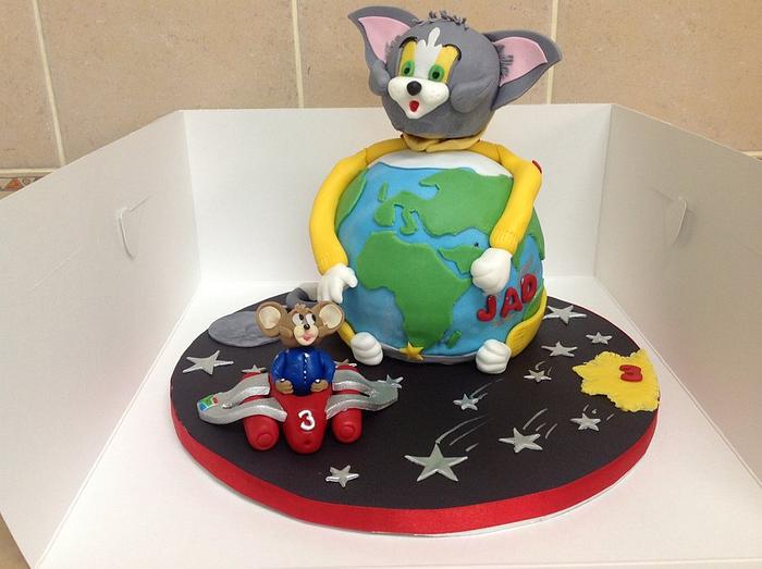 Tom & Jerry in a Space Chase Birthday Cake