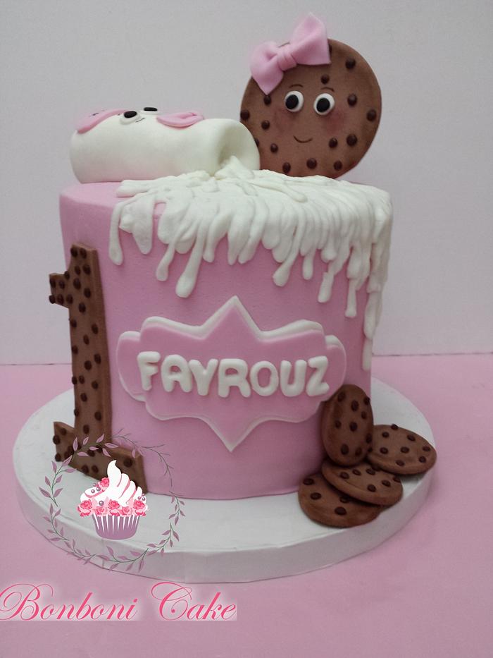 lovely cake for a girl