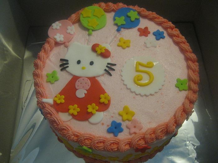 Hello Kitty Cake w/ Balloons