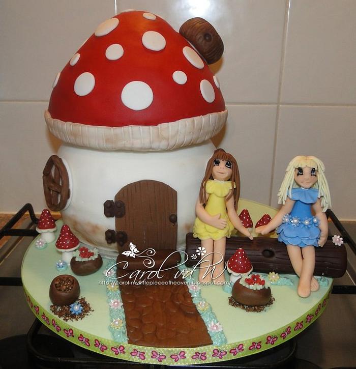 Toadstool House Cake