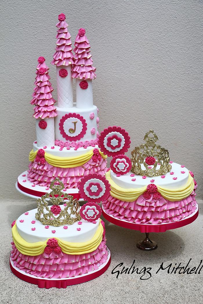 Princess castle and crown cakes