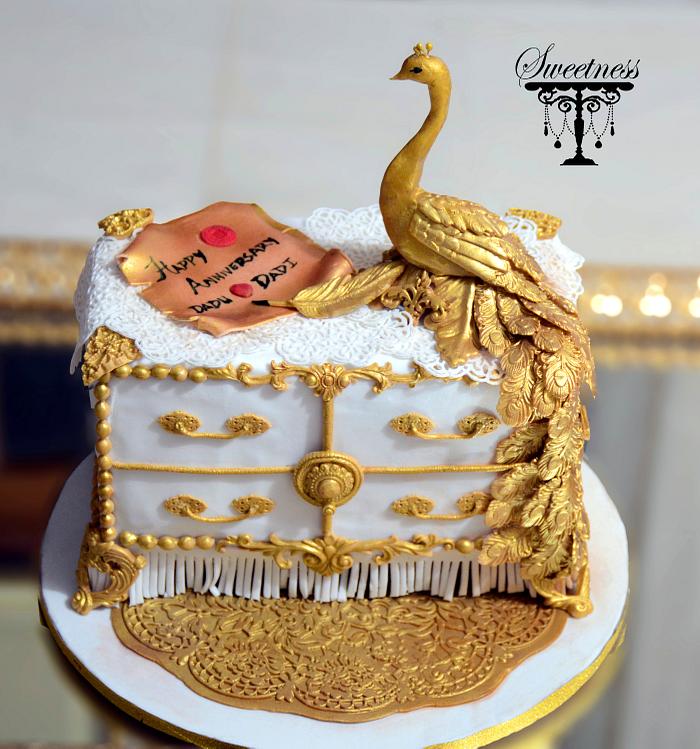 Royal Peacock cake.