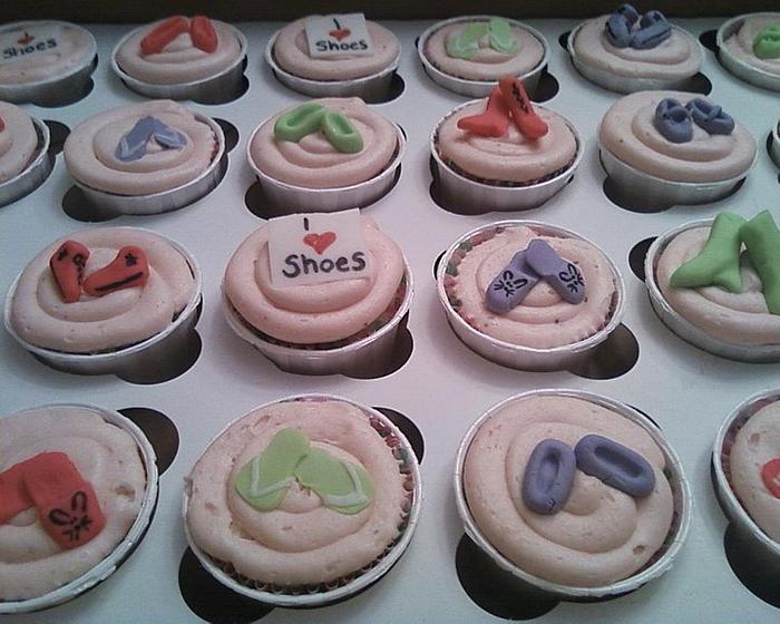 Shoe lover cupcakes