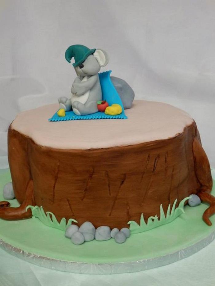 Resting mouse cake