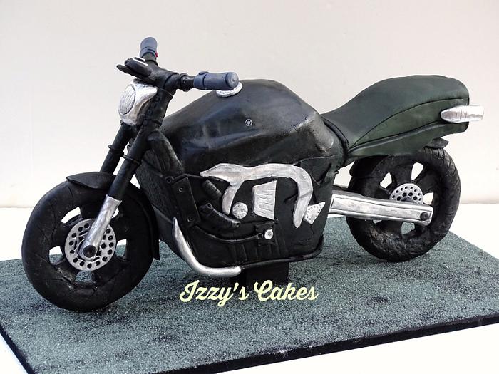 3D Yamaha motorbike cake