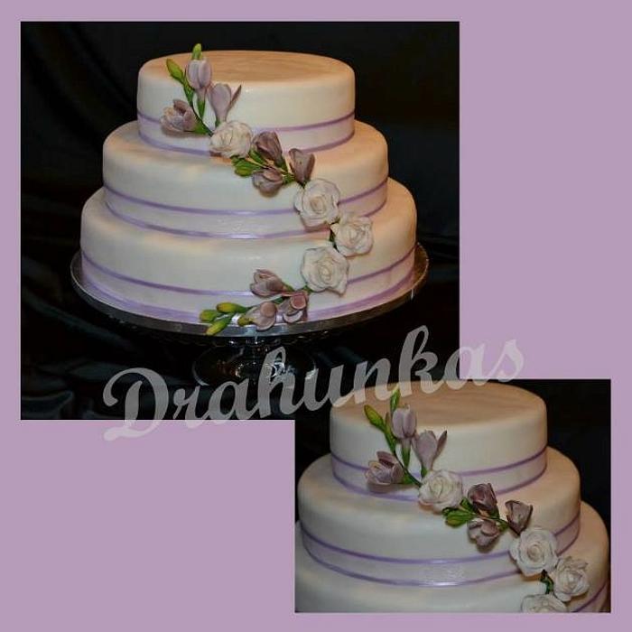 Wedding cake Freesia