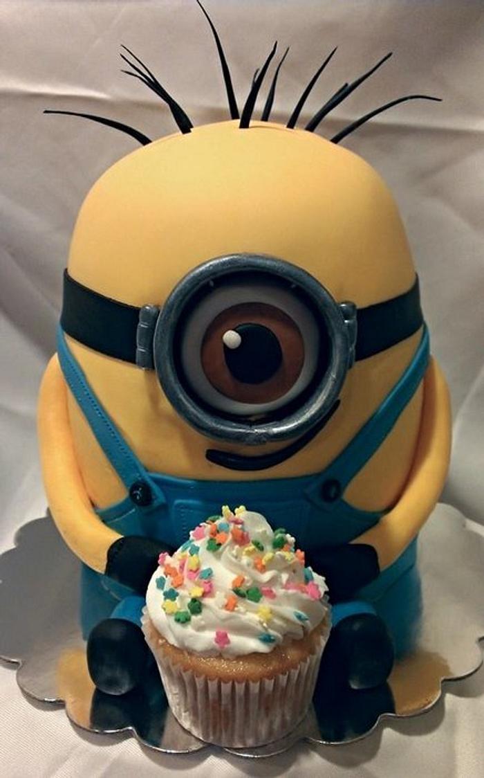 BEE DOO BEE DOO BEE DOO...Minion Birthday Cake!