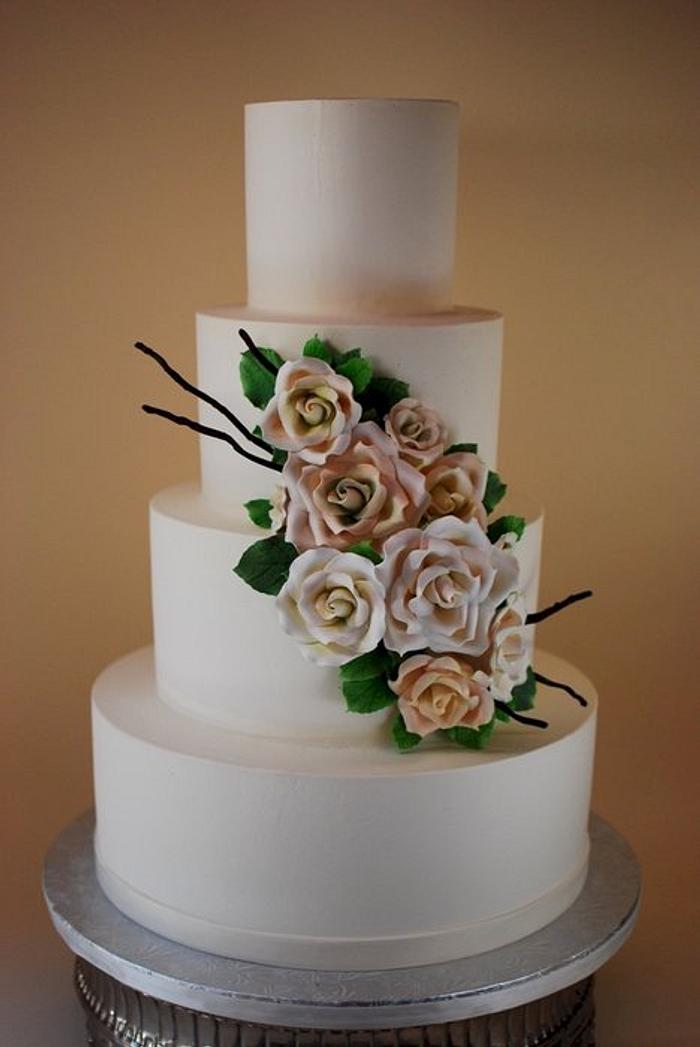 Antique Garden Rose Wedding Cake
