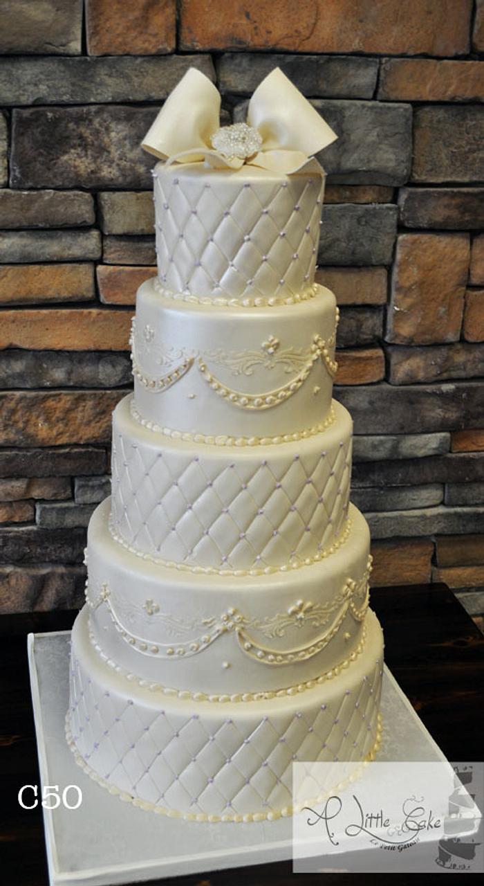 Fondant Wedding Cake Traditional Trim With An Antique Finish