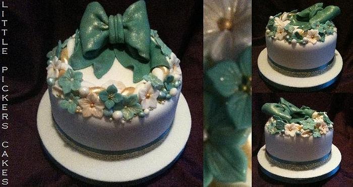 MY FIRST CHRISTMAS CAKES!! :) #2