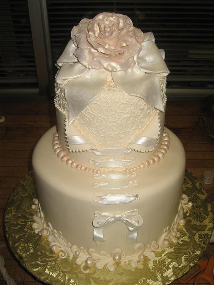 Ros wedding cake