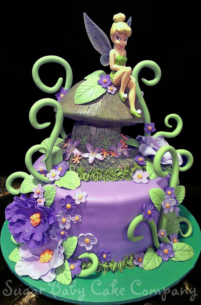Tinkerbell Birthday Cake - Decorated Cake by Kristi - CakesDecor