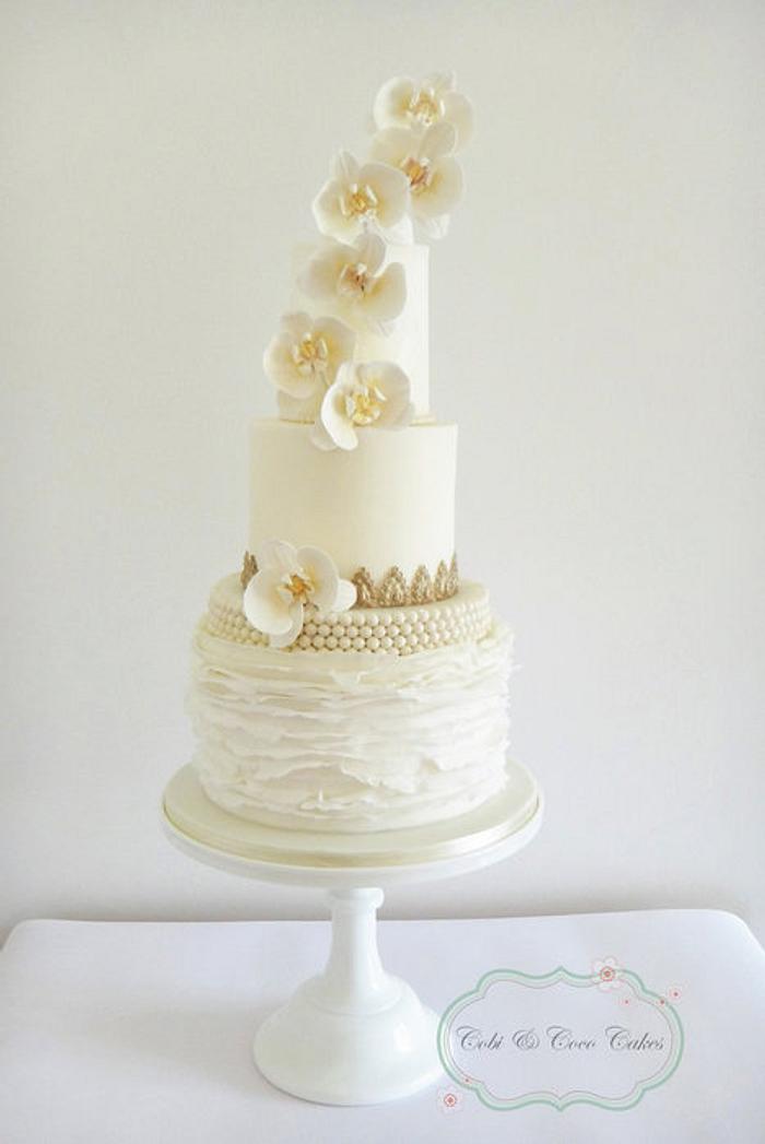 Orchid & Pearls Wedding Cake