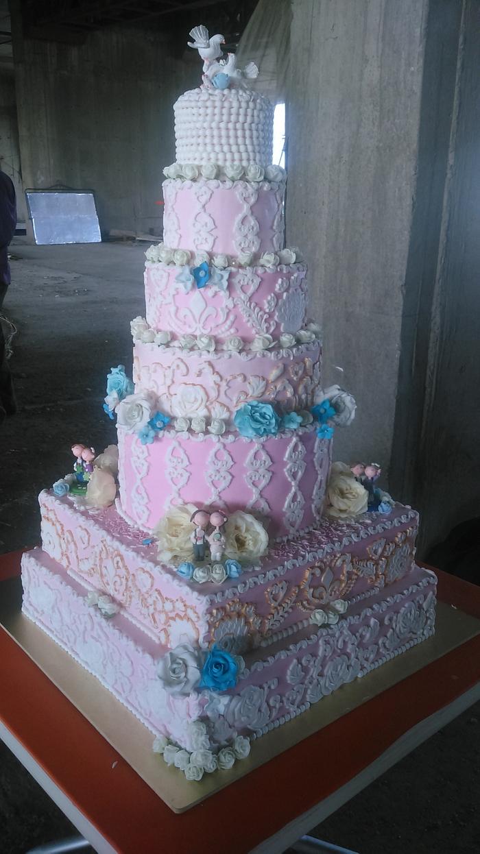 2 ft tall wedding cake