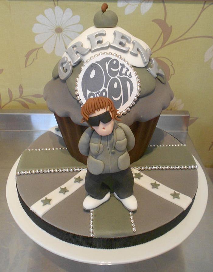 Liam Gallagher giant cupcake! 