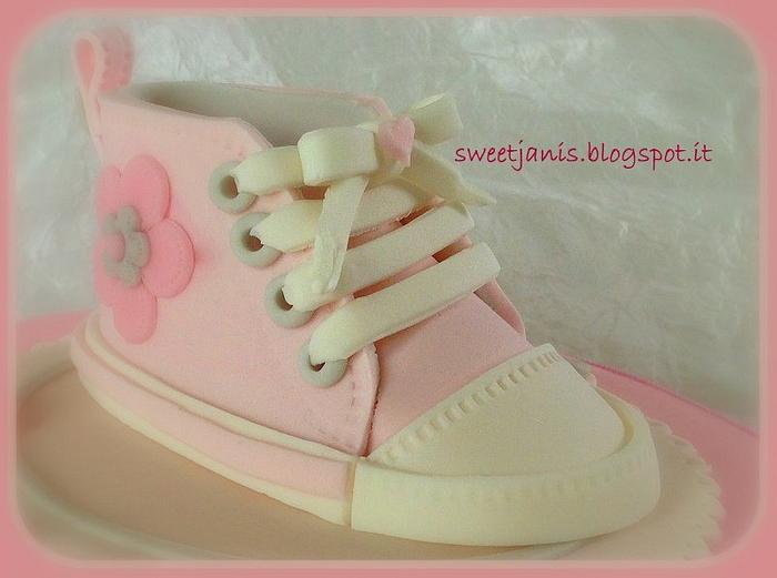 Pink baby Converse
