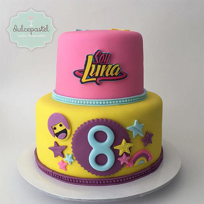 Torta Soy Luna Cake - Decorated Cake by Dulcepastel.com - CakesDecor