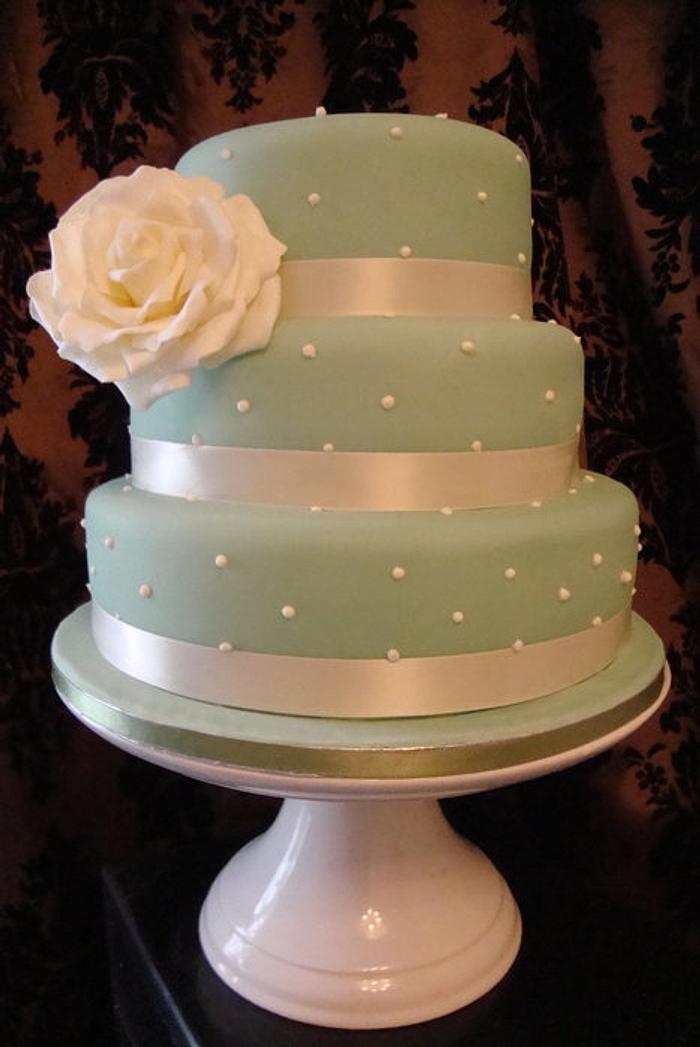 Pearl Wedding Cake in Sage Green
