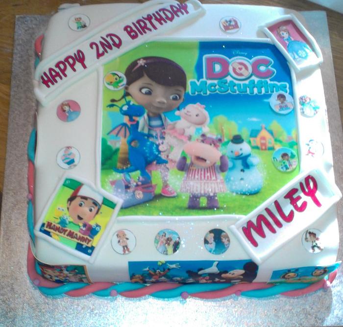 Disney Junior + Doc McStuffin's cake 