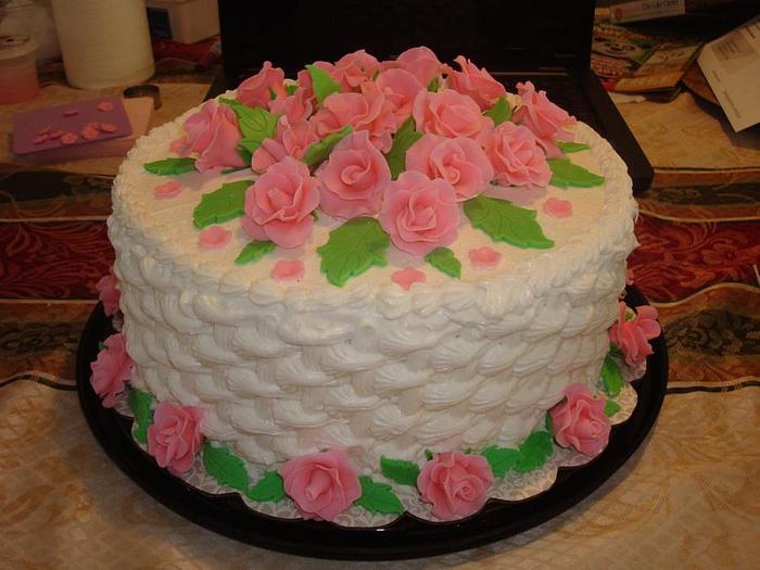 Roses mother's day cake