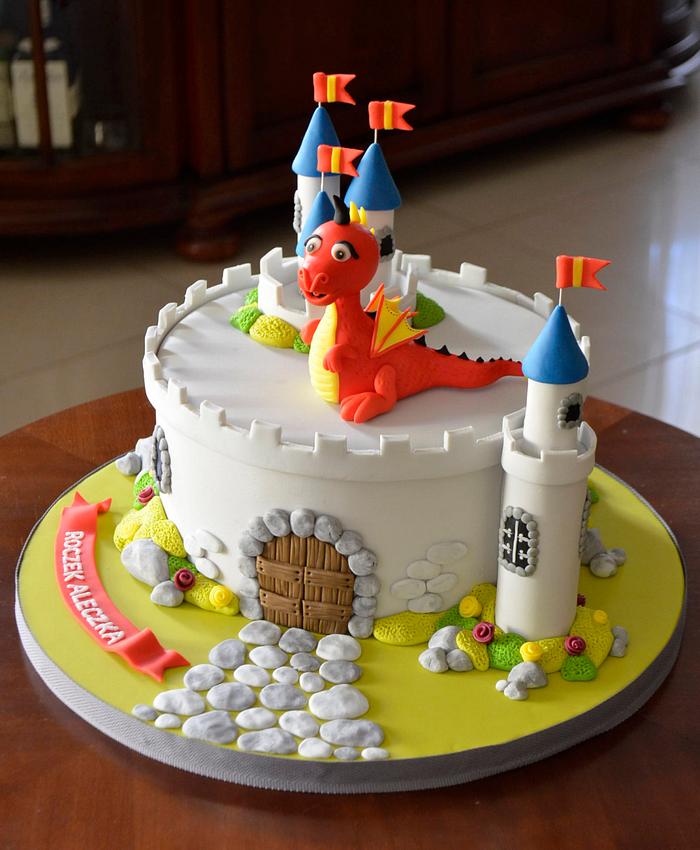 Dragon castle cake