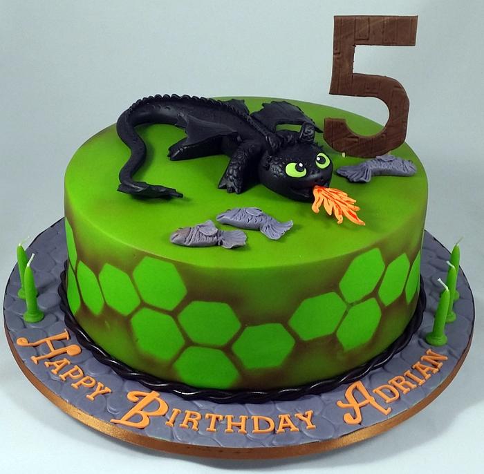 How to Train your Dragon Cake
