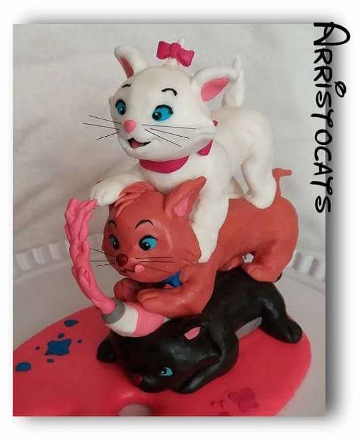 aristocats playing with paint