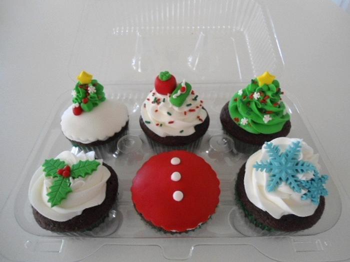Christmas Cupcake 6 pack